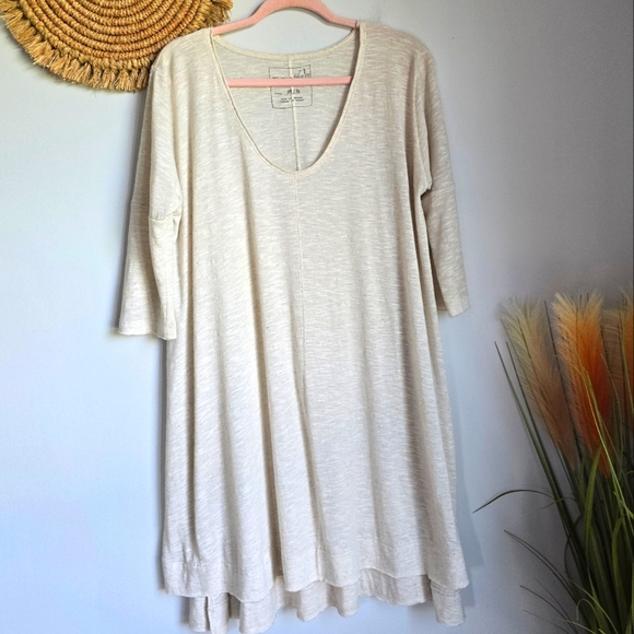 Free People Tri Sierra Linen Knit Cream Swing Oversized Tunic Top Size Medium - Picture 11 of 11